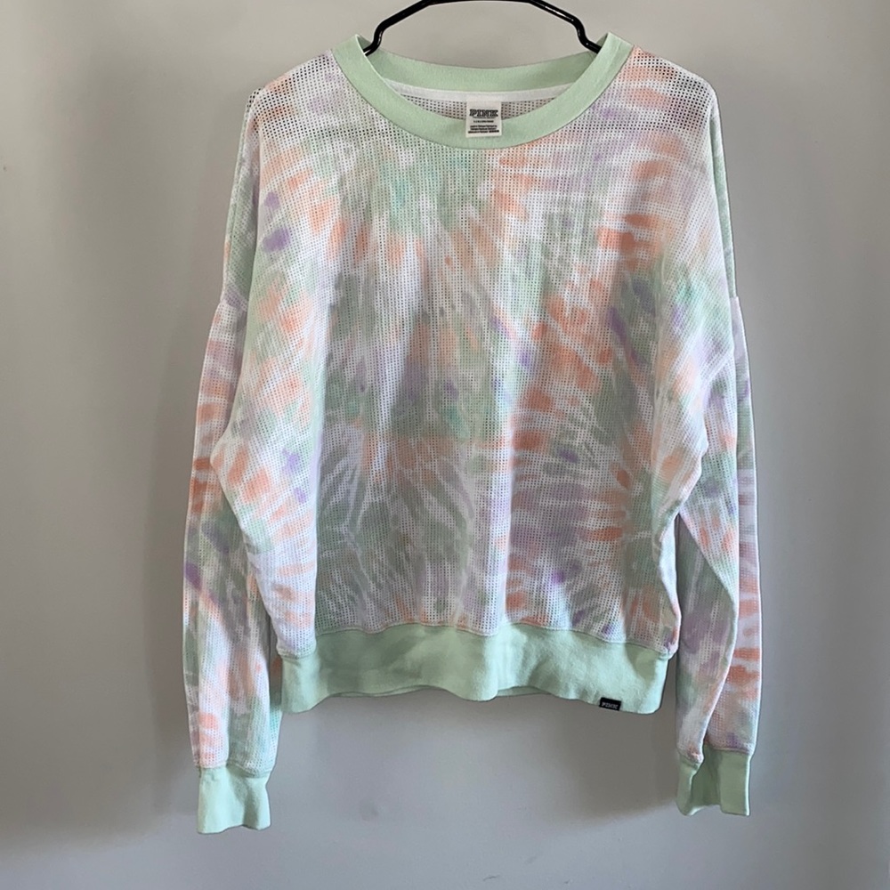 Pink by Victoria’s Secret cute top
